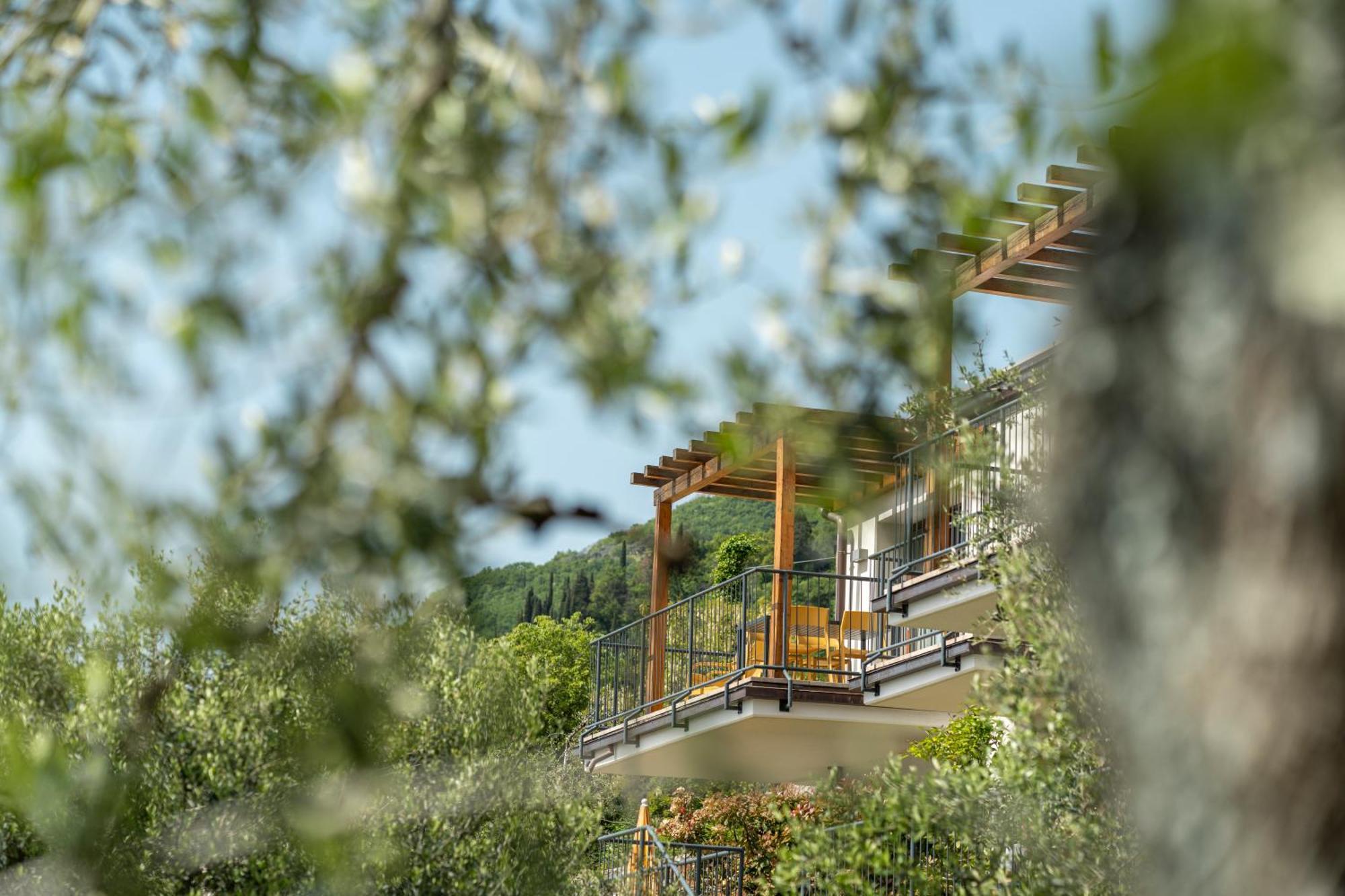 Residence Dany Appartamenti Con Cucina Vista Lago Piscina E Parcheggio Gargnano Zewnętrze zdjęcie