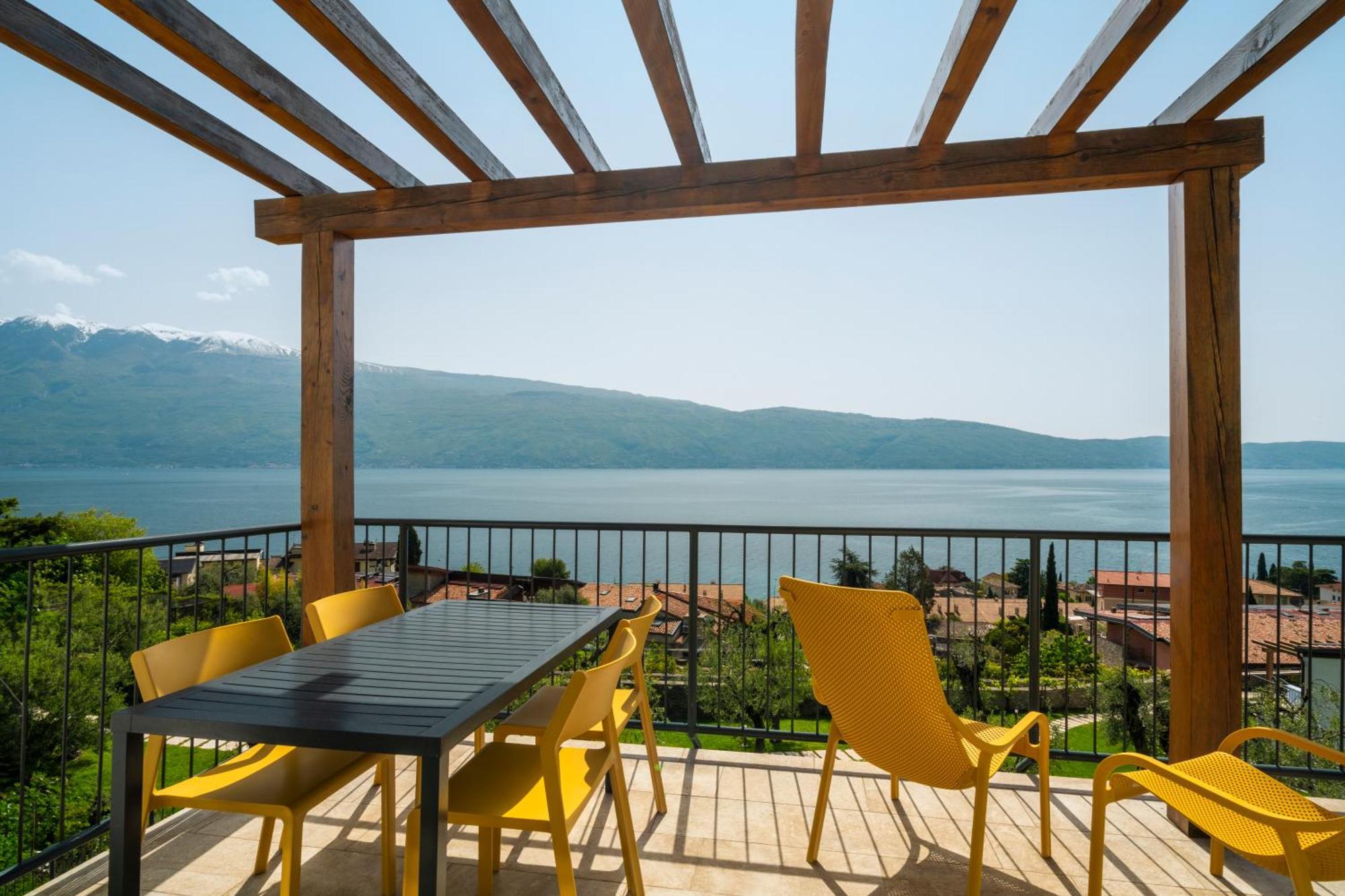 Residence Dany Appartamenti Con Cucina Vista Lago Piscina E Parcheggio Gargnano Zewnętrze zdjęcie