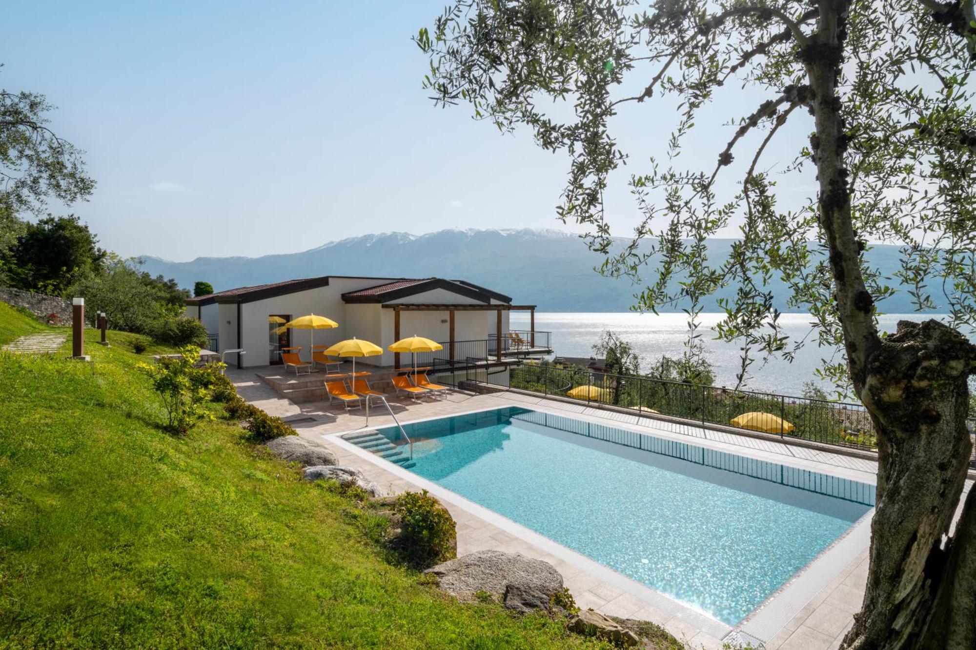 Residence Dany Appartamenti Con Cucina Vista Lago Piscina E Parcheggio Gargnano Zewnętrze zdjęcie